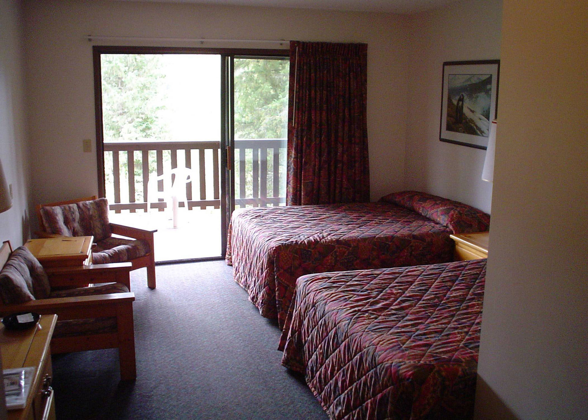 Helmcken Falls Lodge Cabin Rooms And Rv Park Clearwater Exterior foto